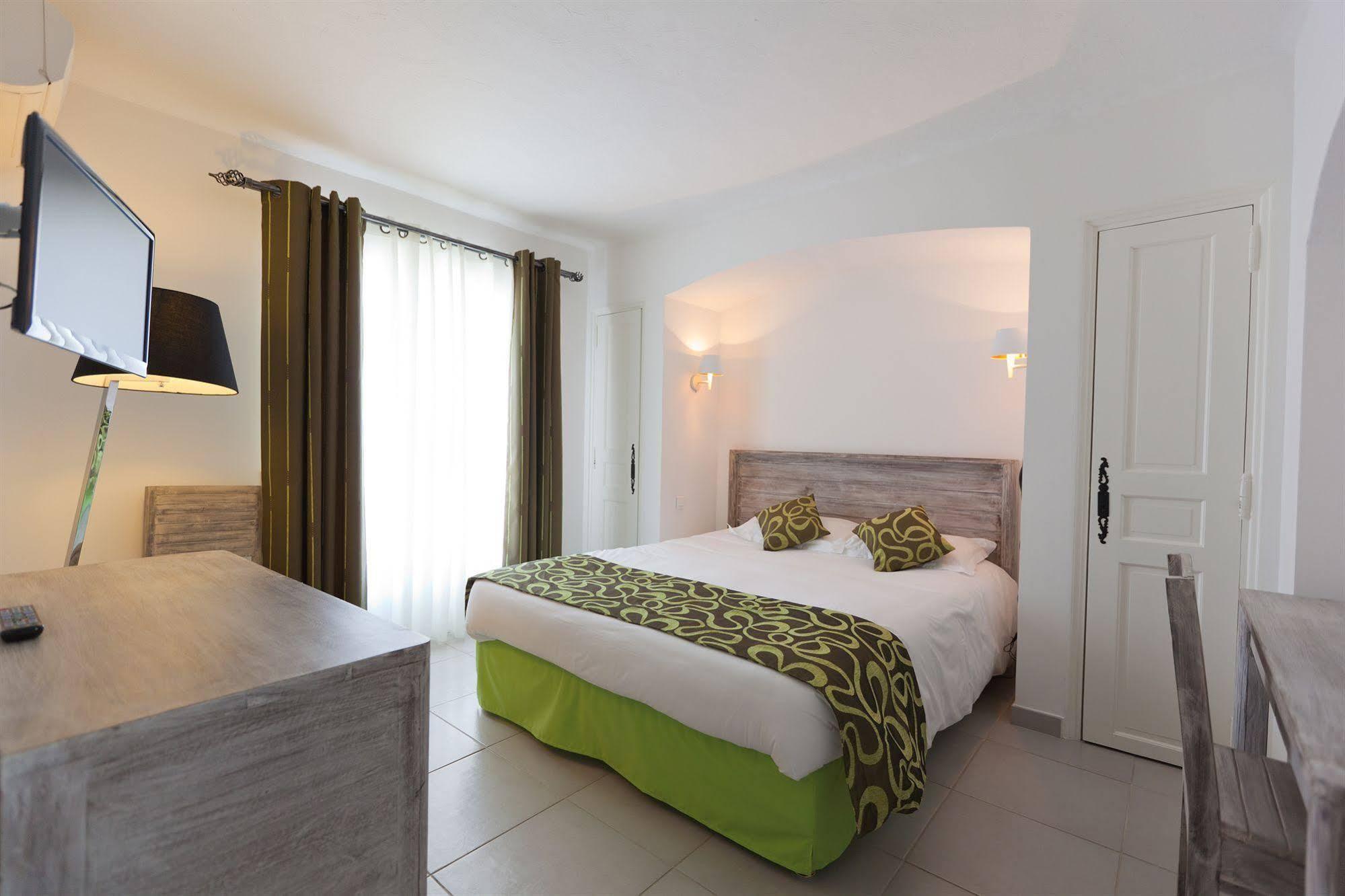 Domaine Du Calidianus Hotell Sainte-Maxime Exteriör bild